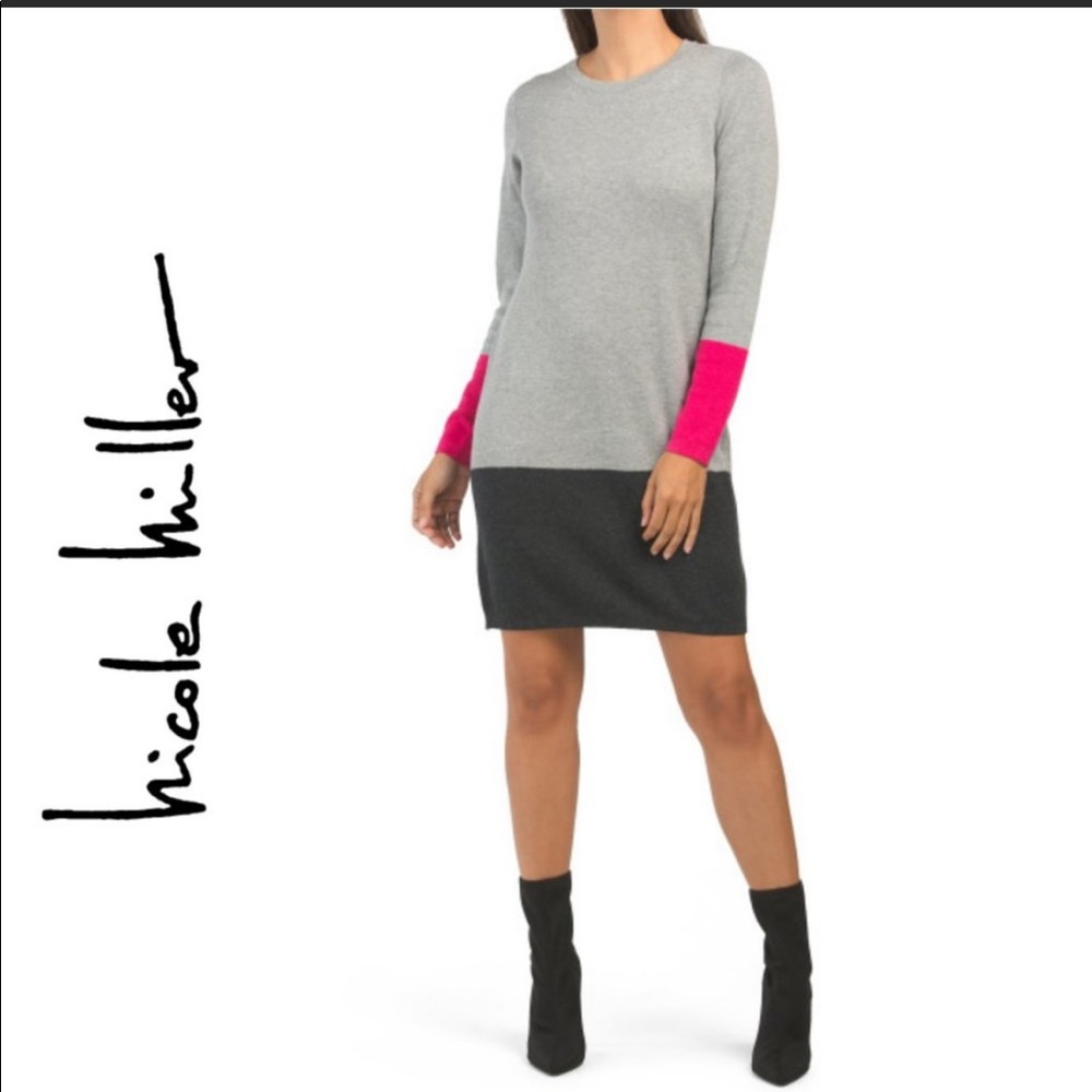 Nicole Miller New York Crew Neck Double Knit
Sheath Sweater Dress
